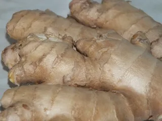 Rozgrzewająca zupa dyniowa z cebulą, czosnkiem i imbirem - 9