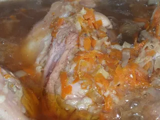 Golonka w piwie z jarzynami - 24