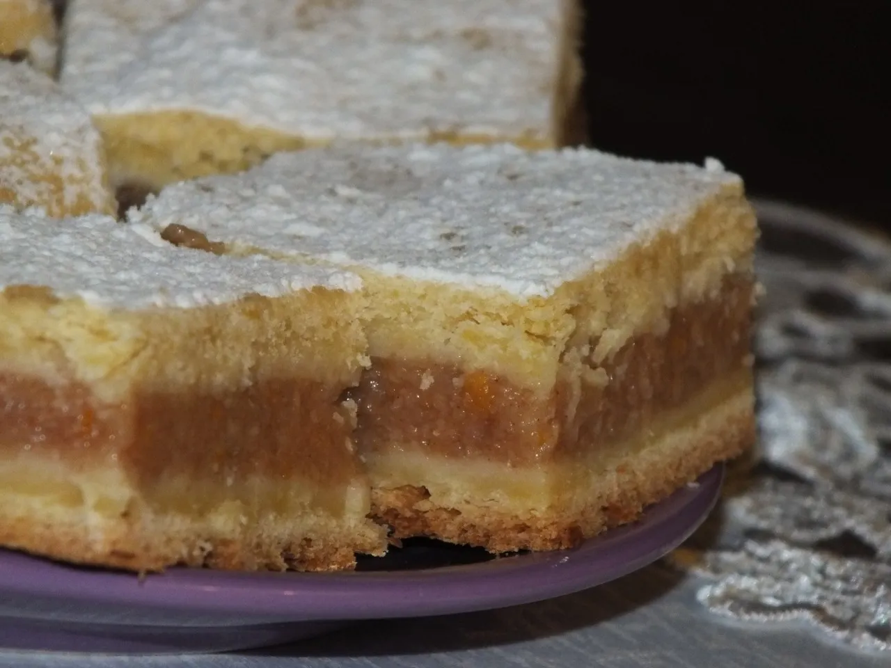 Szarlotka z pomarańczową nutką