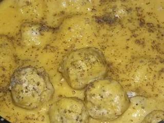 Pulpeciki mięsne w sosie dyniowym - 2