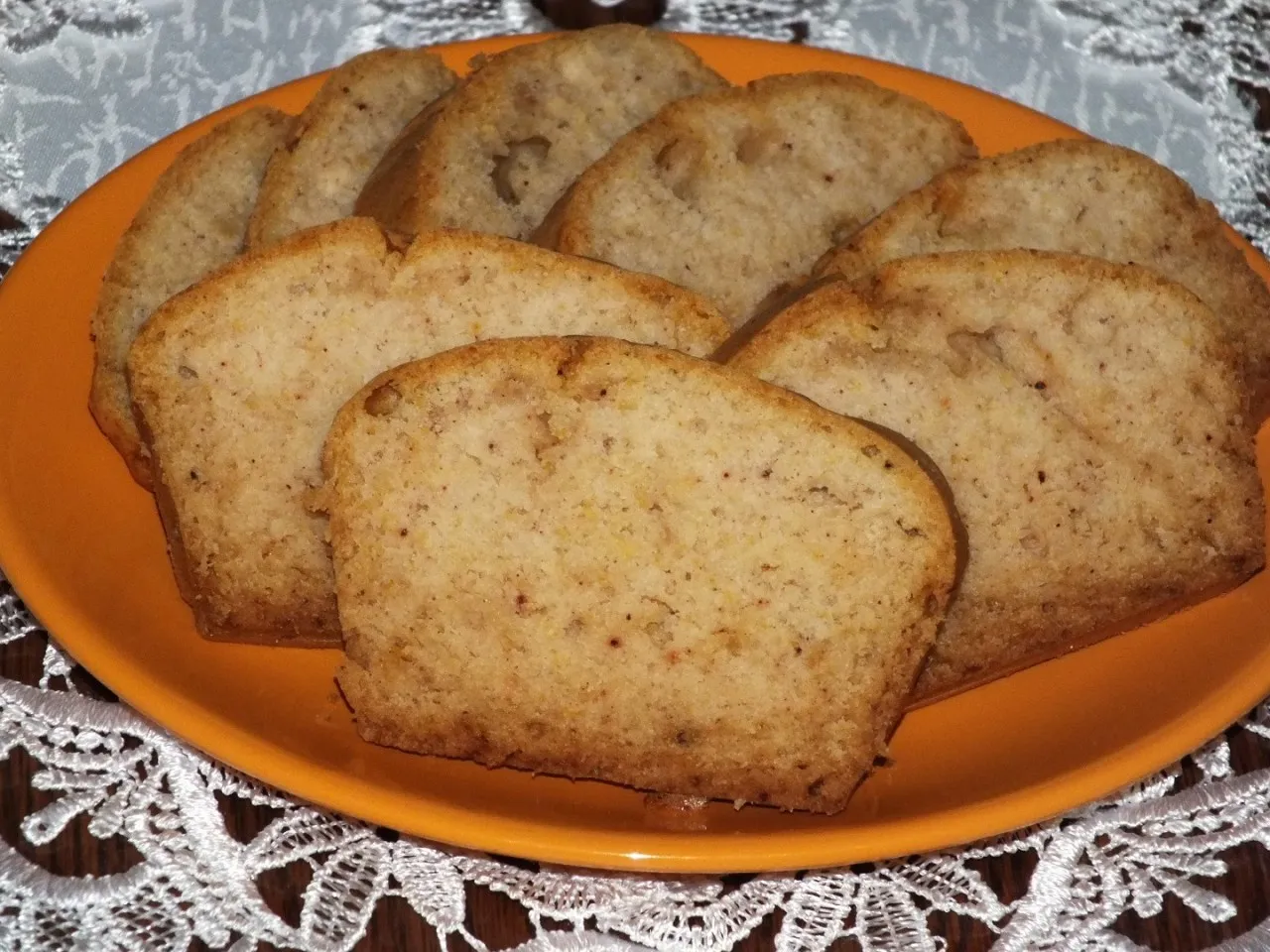 Aromatyczna babka z białek i dyni