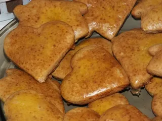 Miękkie i błyszczące pierniczki - 26