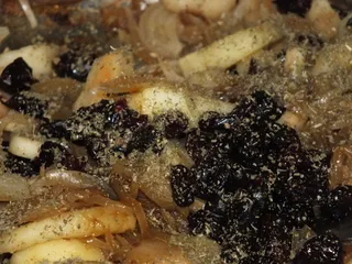 Łopatka wieprzowa zapiekana z jabłkiem i żurawiną - 14