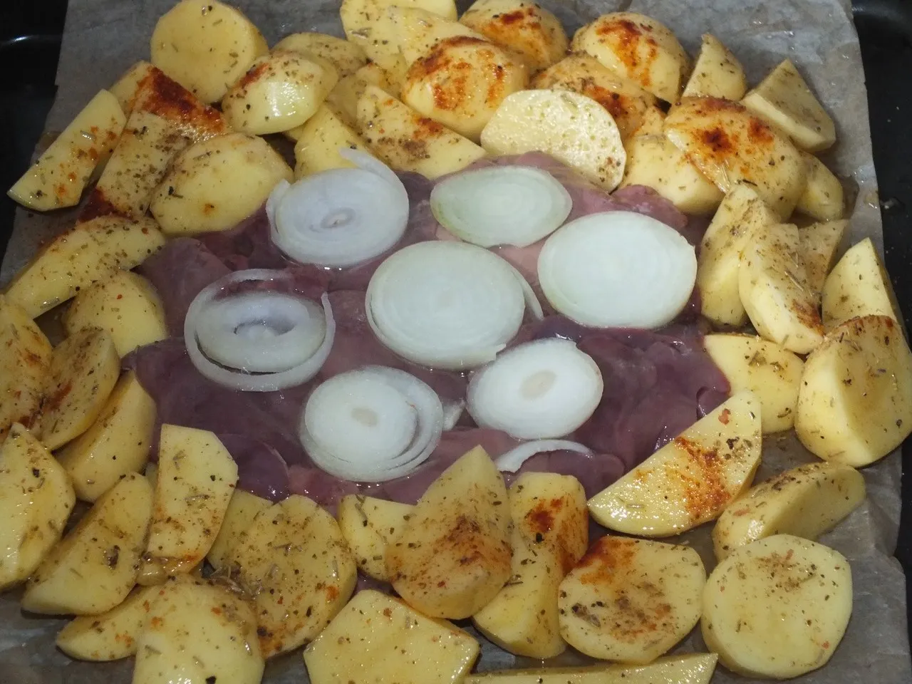 Ziemniaki i wątróbka z piekarnika
