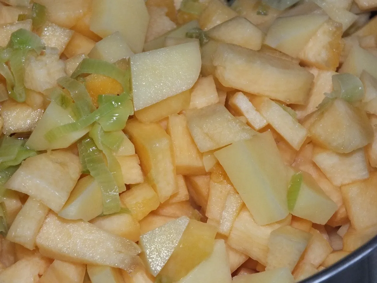 Zupa krem z dyni z pieczarkami
