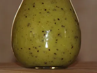 Lekarstwo z kiwi, cytryny i miodu - 12