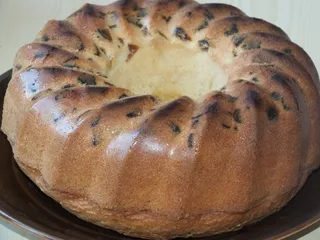 Babka piaskowa z suszonymi morelami - 10