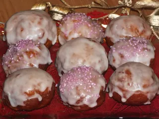 Miękkie pączki w cytrynowym lukrze - 1