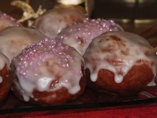 Miękkie pączki w cytrynowym lukrze - 3