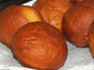 Miękkie pączki w cytrynowym lukrze - 22