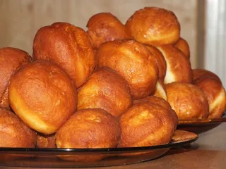Miękkie pączki w cytrynowym lukrze - 24