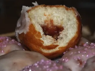 Miękkie pączki w cytrynowym lukrze - 36