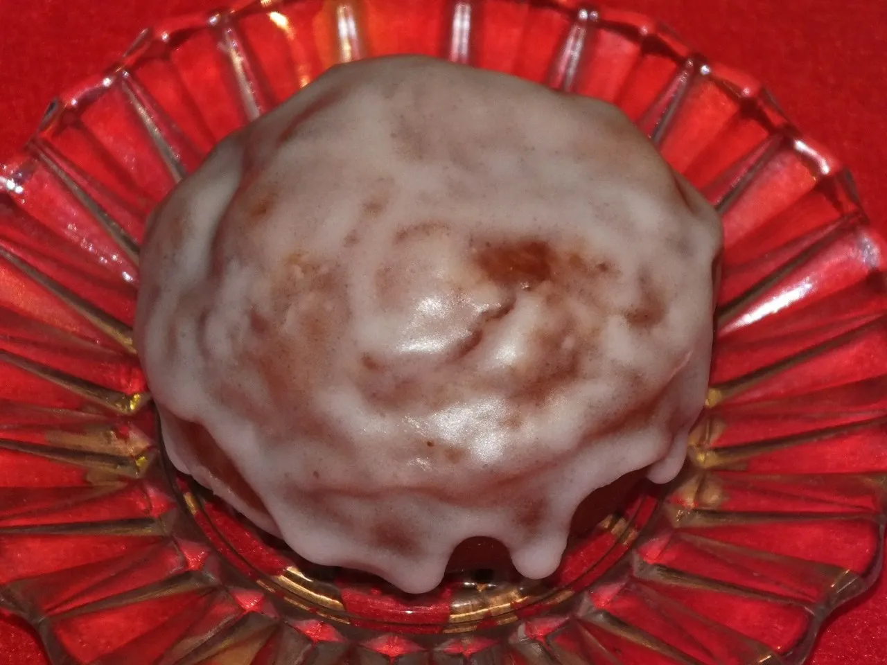 Miękkie pączki w cytrynowym lukrze