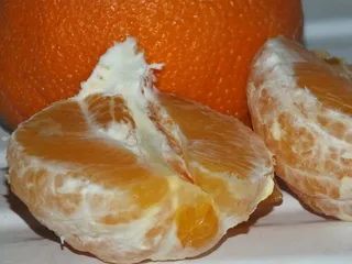 Surówka z białej rzodkwi, pomarańczy i jabłka - 7
