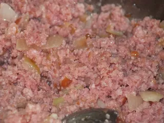 Zapiekanka ziemniaczano-dyniowa z mieloną kiełbasą - 16