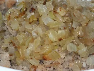 Razowe kotlety mielone w pieczarkowym sosie - 9