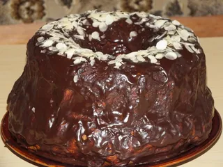 Wielkanocna babka drożdżowa z rodzynkami - 3