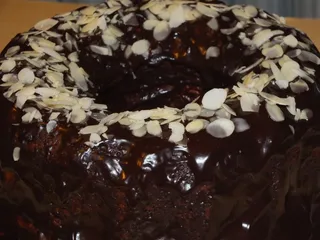 Wielkanocna babka drożdżowa z rodzynkami - 4