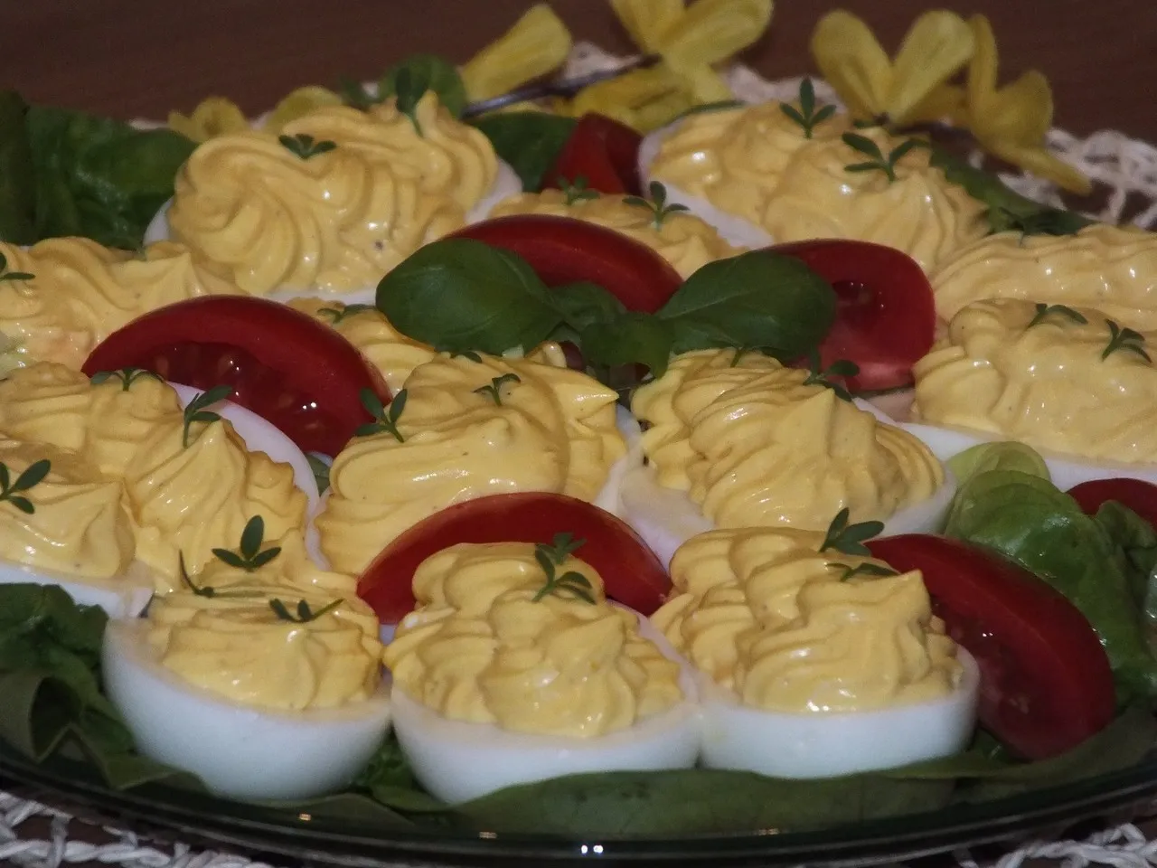Jajka faszerowane serem Feta