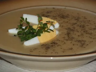 Zupa chrzanowa z jajkiem - 3