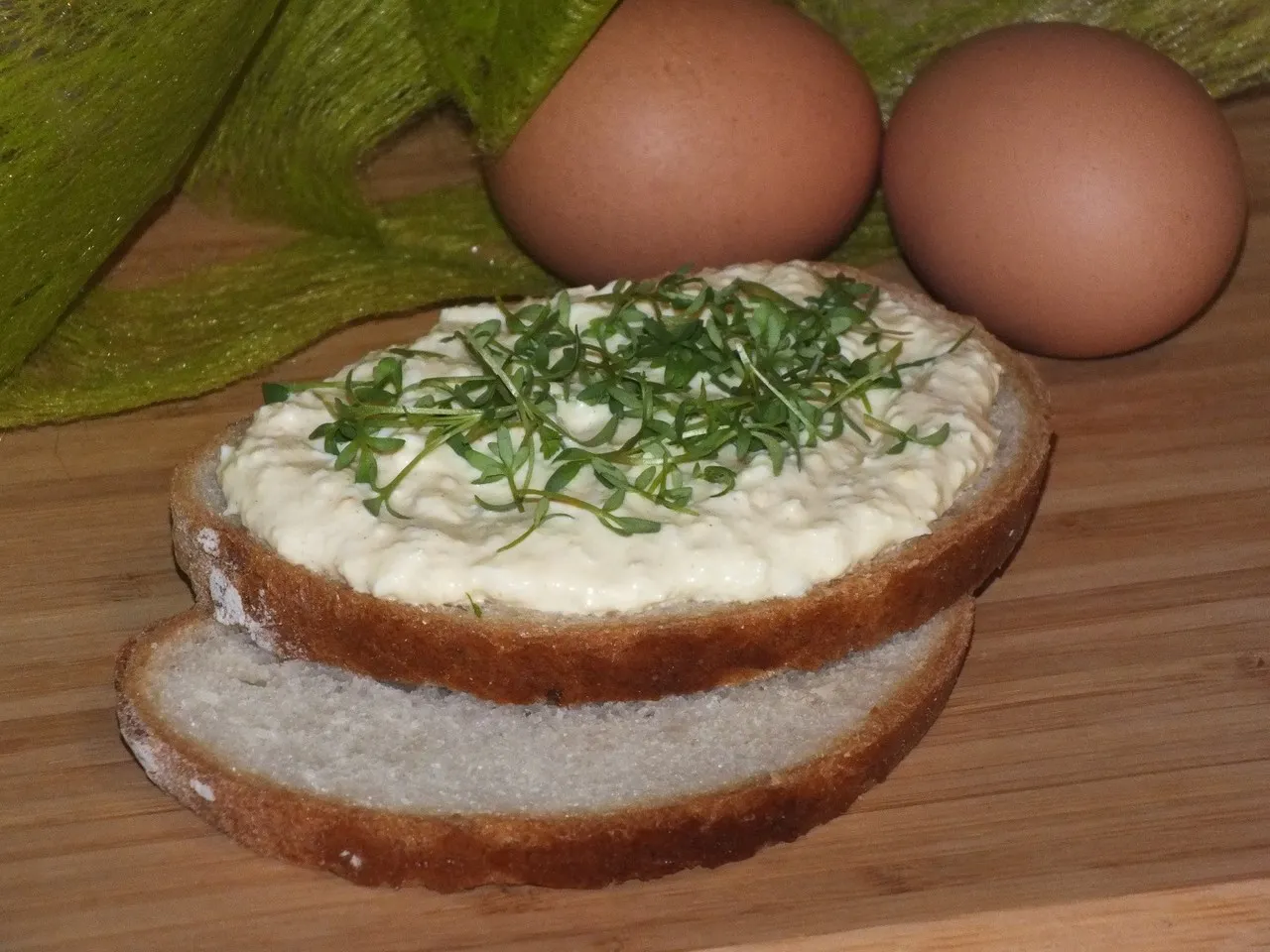 Pasta jajeczna z chrzanową nutką