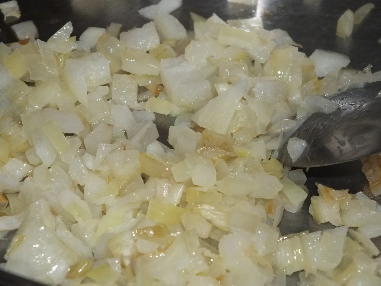 Zupa ziemniaczana z soczewicą na kolorowo