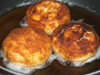 Camembert smażony w panierce - 14