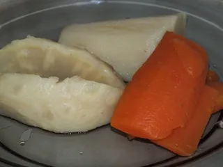 Brokułowa zupa krem na rosole - 12