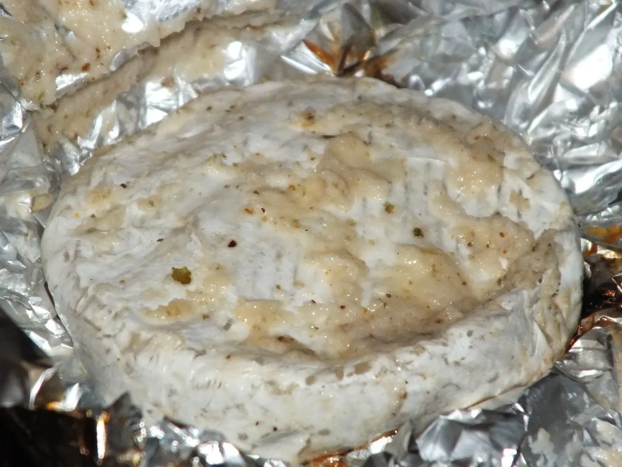 Chrzanowy camembert z grilla