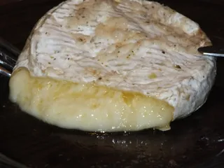 Chrzanowy camembert z grilla - 12
