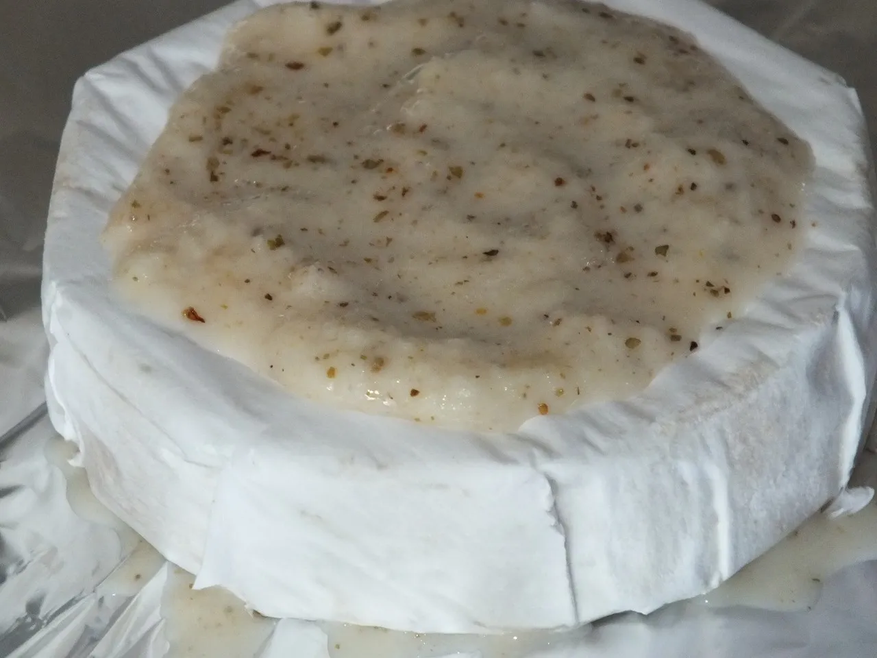 Chrzanowy camembert z grilla