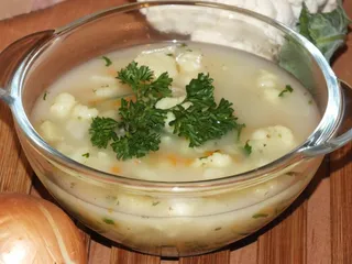 Zupa kalafiorowa ze zdrową nutką cebuli - 3