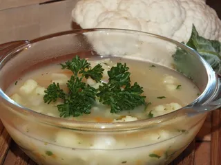 Zupa kalafiorowa ze zdrową nutką cebuli - 10