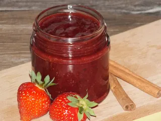 Dżem truskawkowy z aromatyczną nutką cynamonu - 10
