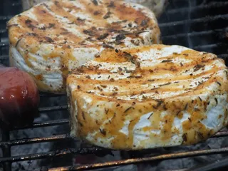 Marynowany camembert z grilla - 11