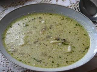 Zupa pieczarkowa z makaronem - 2