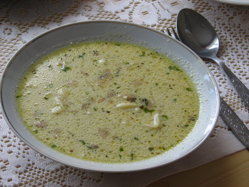 Zupa pieczarkowa z makaronem