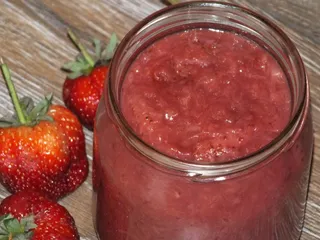 Dżem z truskawek i bananów - 1