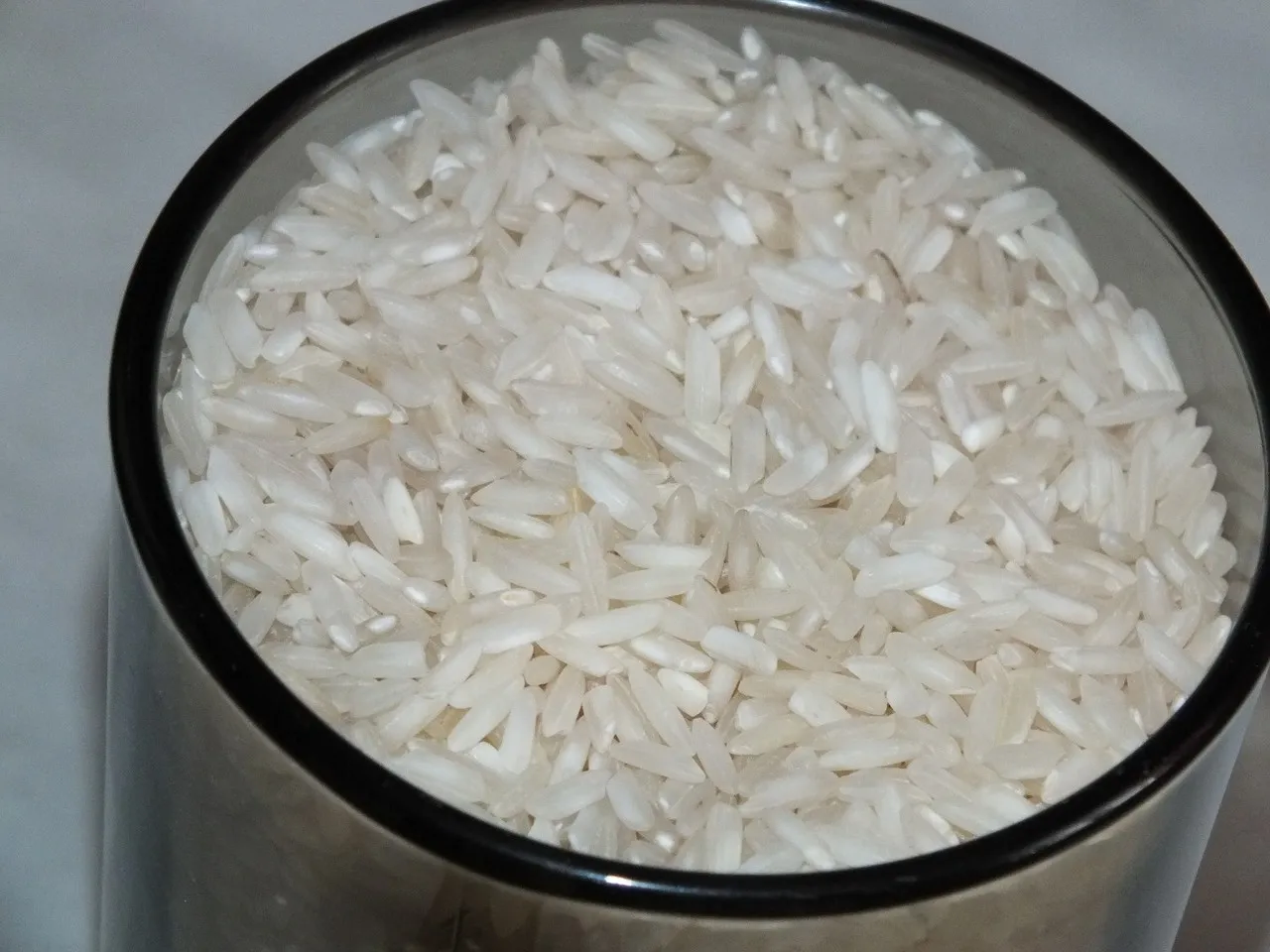 Risotto z zielonymi szparagami i czosnkiem