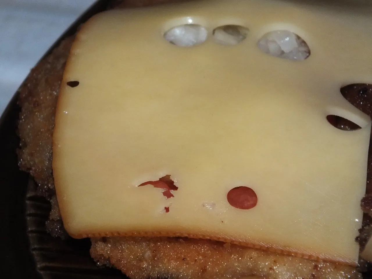 Aromatyczne kotlety schabowe pod kolorową pierzynką