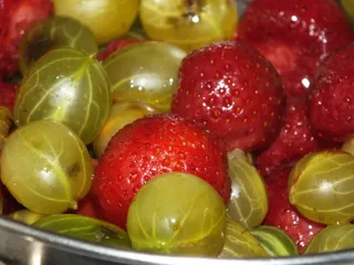 Dżem truskawkowo-agrestowy - 7