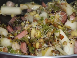 Letnia zapiekanka makaronowa ze szparagami i koperkiem - 8