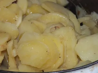 Potrawka ziemniaczana z fasolką szparagową i jarmużem - 5