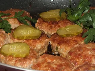 Kotlety mielone z ogórkiem kiszonym - 22
