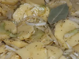 Ziemniaki pieczone z zielonym ogórkiem - 13
