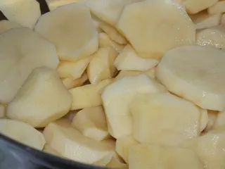 Ziemniaki pieczone z zielonym ogórkiem - 6