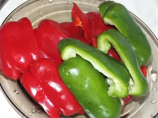 Kolorowy gulasz ze schabu i papryki - 12