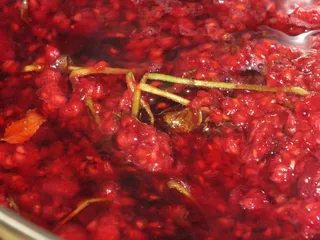 Malinowy syrop z nutką mięty - 8