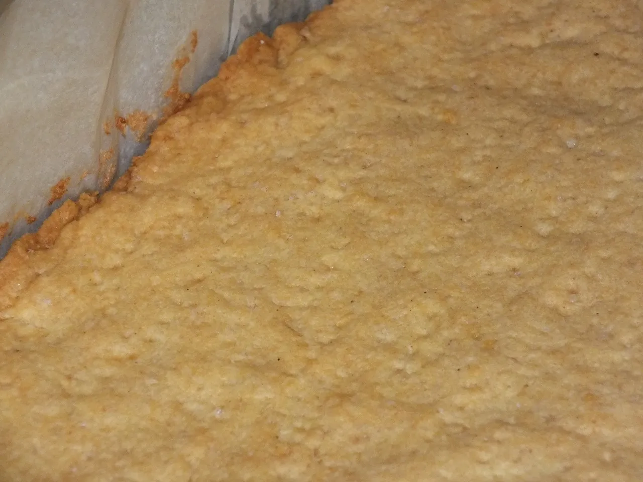 Cukiniowe ciasto pod kokosową bezą