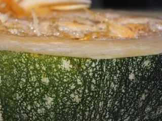 Cukiniowe ciasto pod kokosową bezą - 8